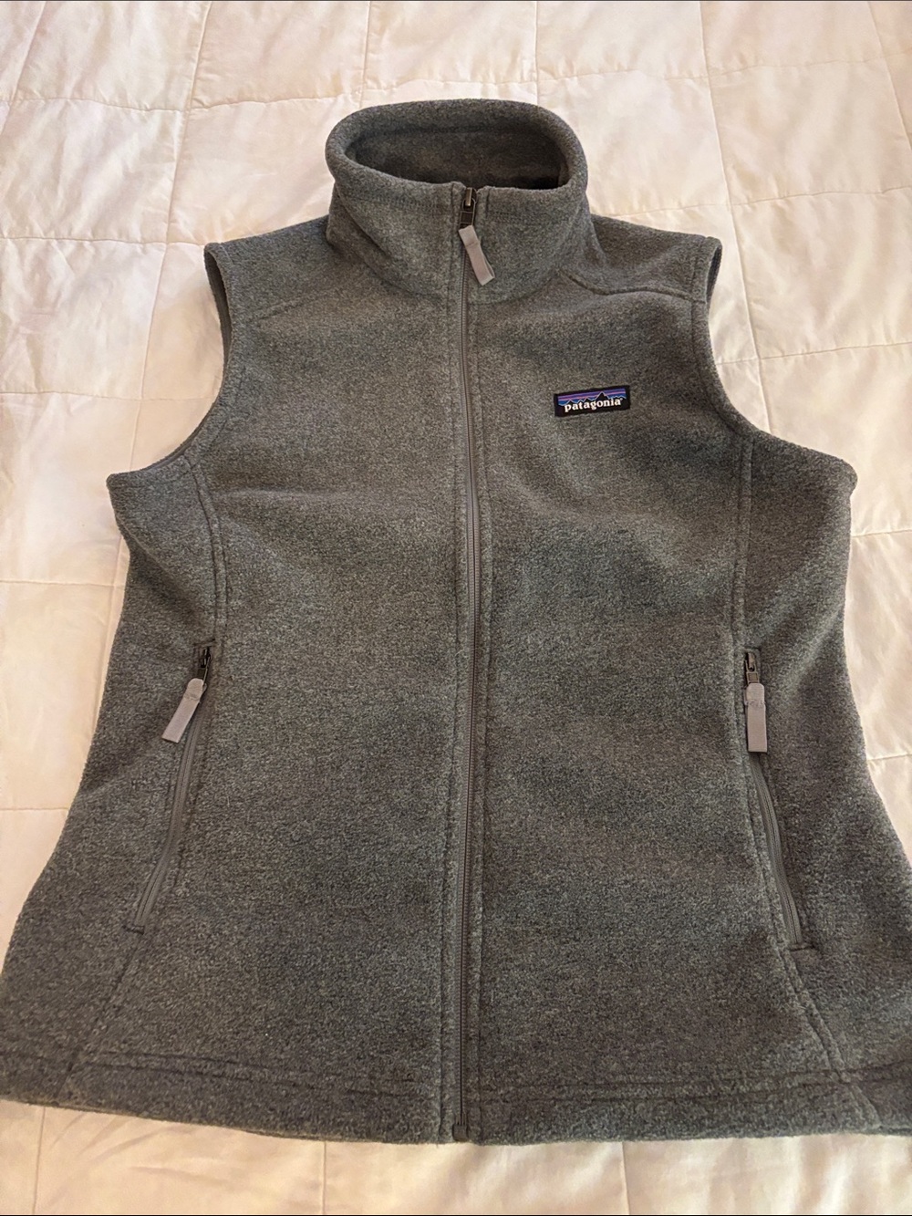 Patagonia Women's Gray Full-Zip Fleece Vest NWOT